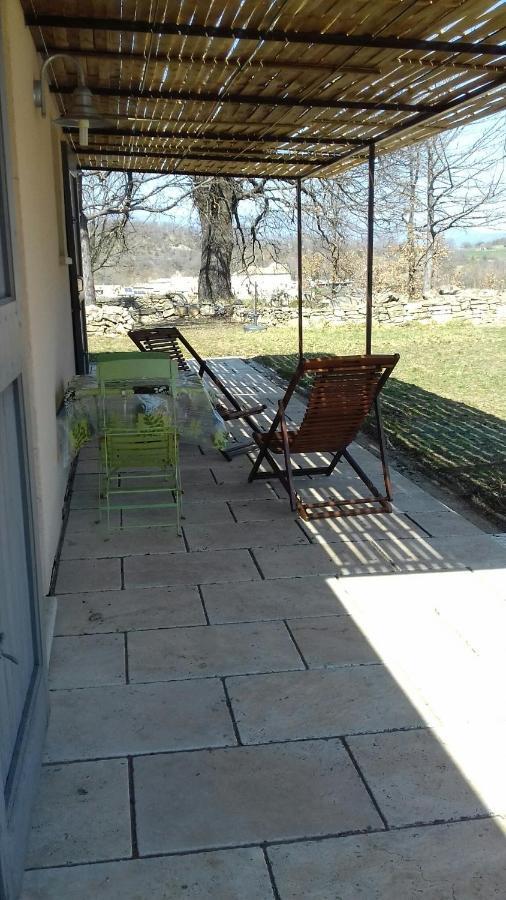 Le Marronnier Apartamento Niozelles Exterior foto